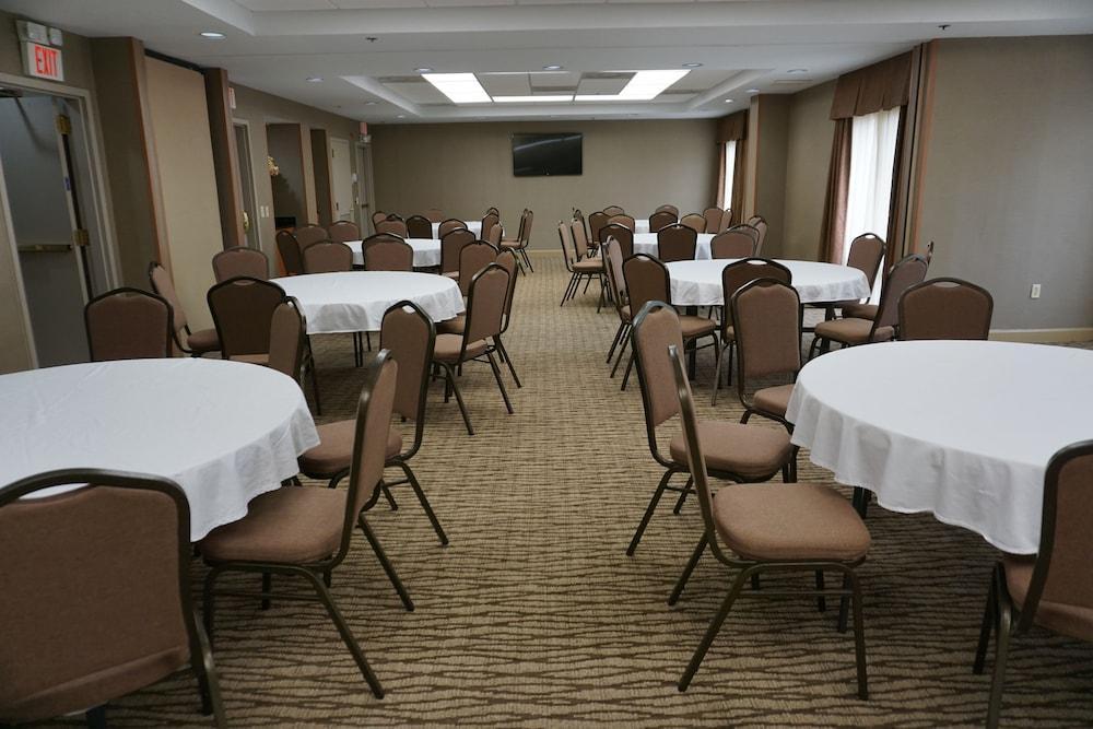 Comfort Inn Greensboro - Kernersville Экстерьер фото