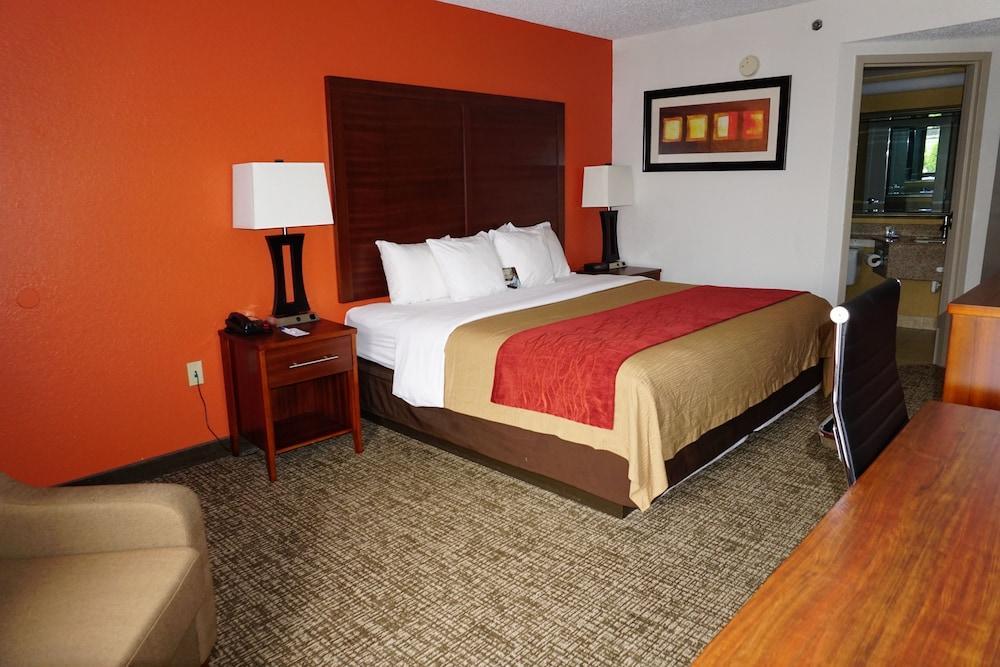 Comfort Inn Greensboro - Kernersville Экстерьер фото