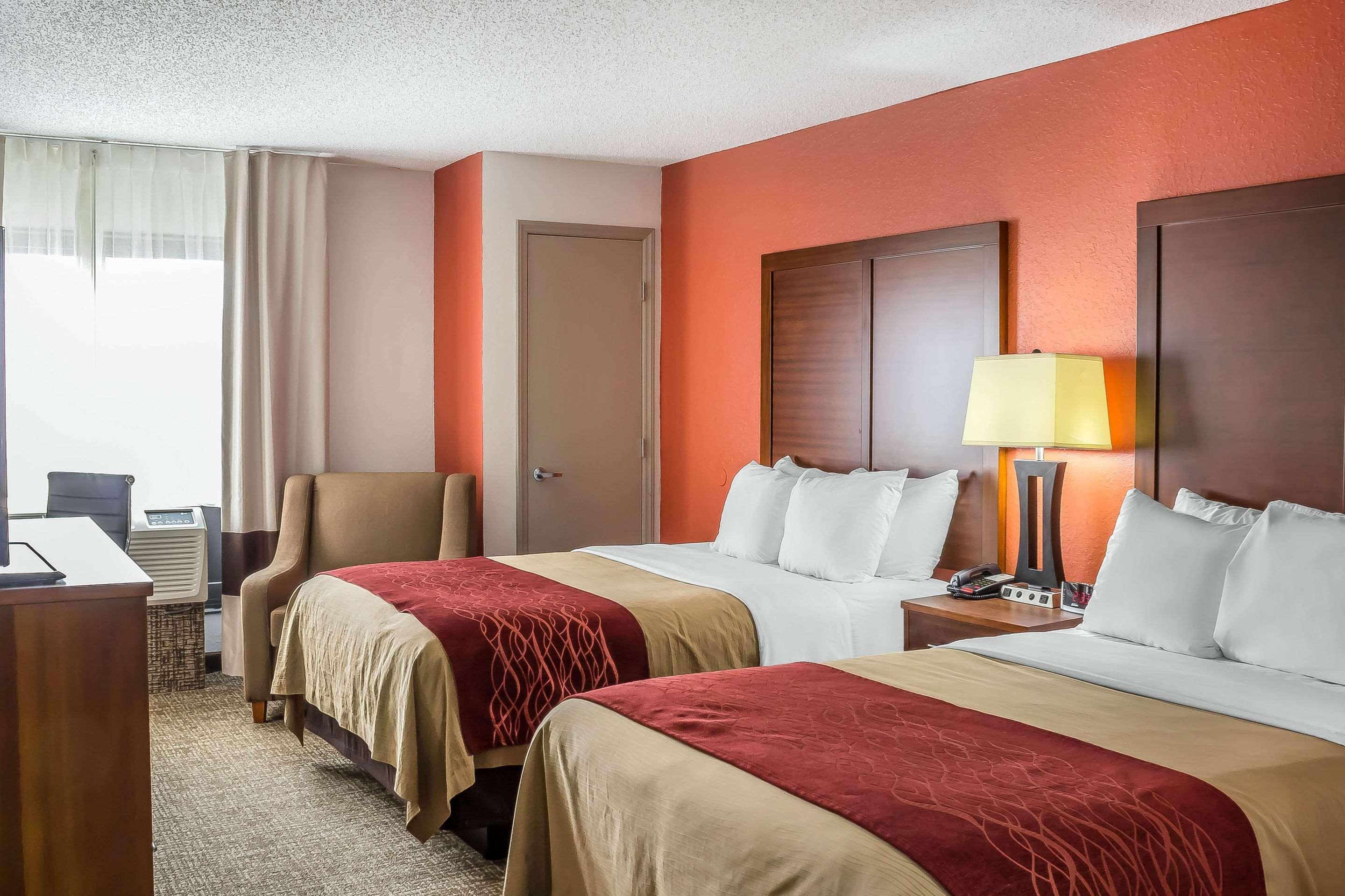 Comfort Inn Greensboro - Kernersville Экстерьер фото
