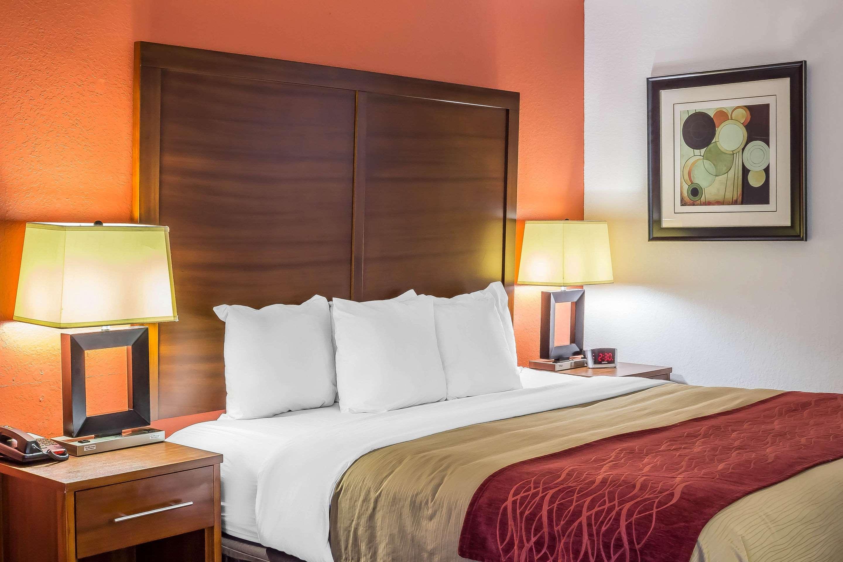 Comfort Inn Greensboro - Kernersville Экстерьер фото