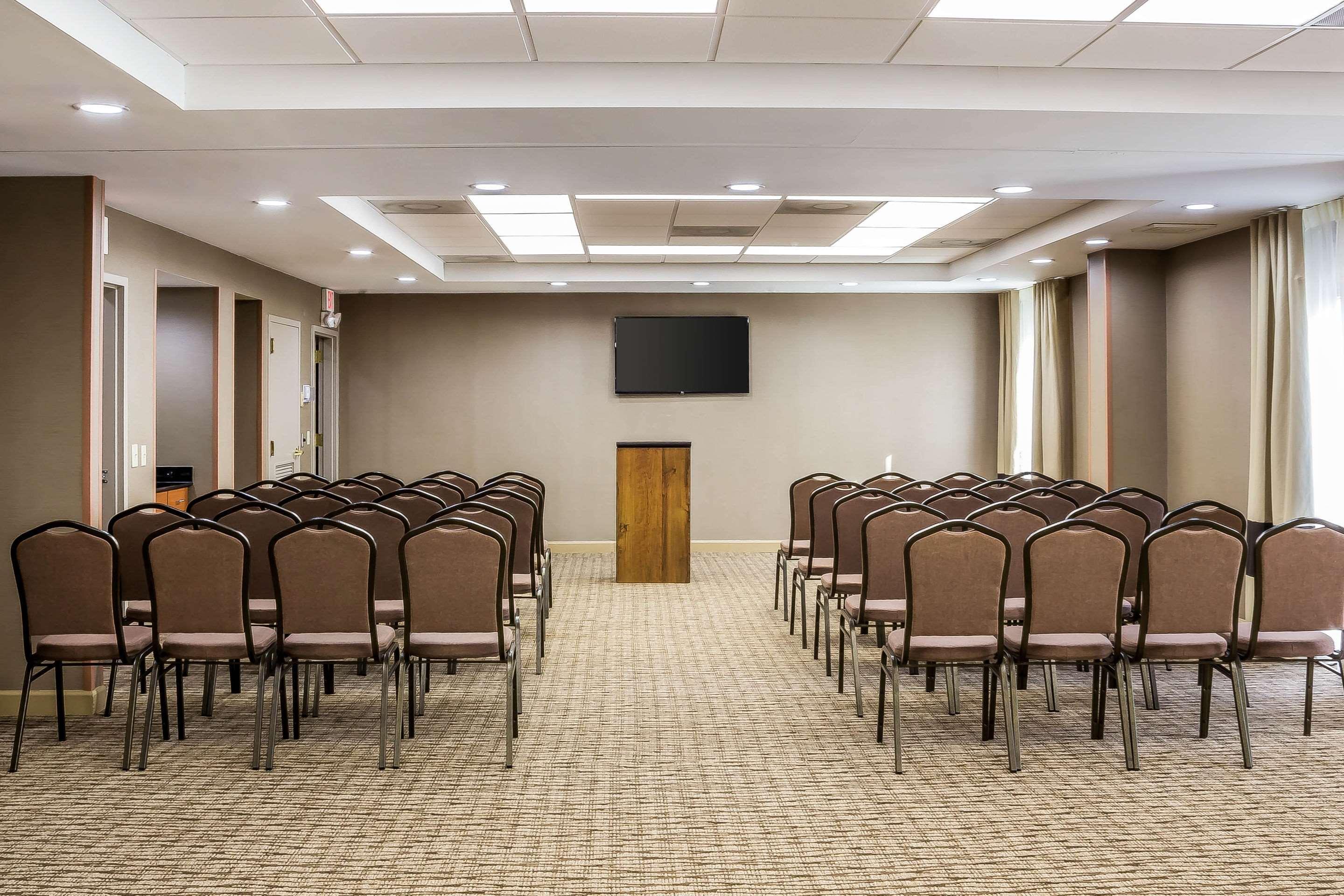 Comfort Inn Greensboro - Kernersville Экстерьер фото