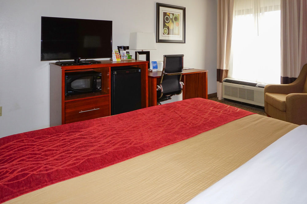Comfort Inn Greensboro - Kernersville Экстерьер фото